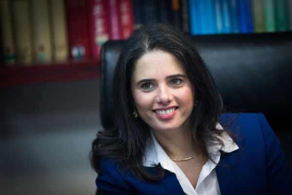 עוד חוק של משילות עבר; שקד נגד ה'בגי"צה'