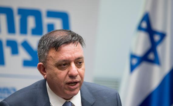 משנה עמדה? גבאי: 'נקדם התנתקות מיהודה ושומרון'