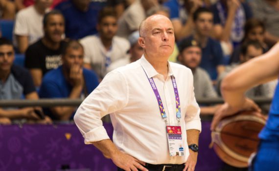 מחיר הכשלון: ארז אדלשטיין פוטר מנבחרת ישראל