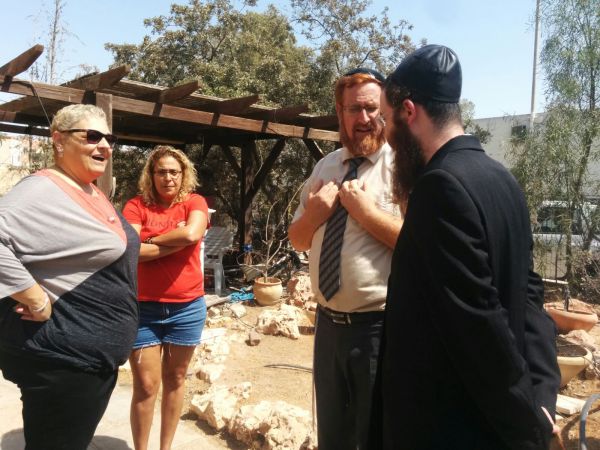 המהומות בערד: חבר הכנסת הגיע להשכין שלום