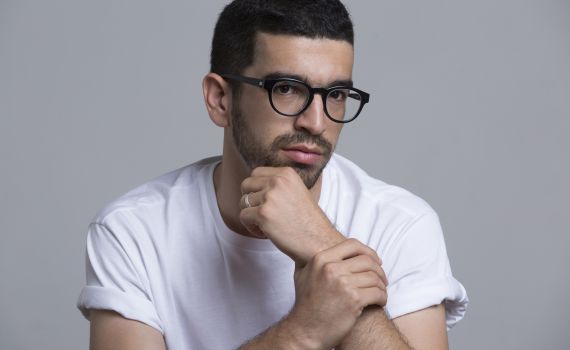 מפתיע: חנן בן ארי מגיע ל"ארץ נהדרת"