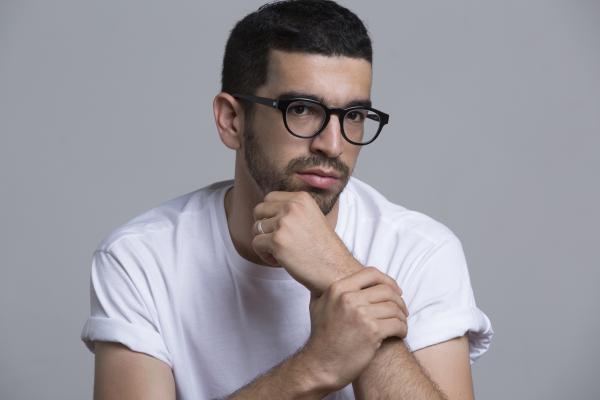 מפתיע: חנן בן ארי מגיע ל"ארץ נהדרת"