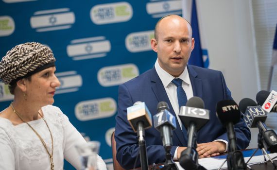 עוקף כחלון: בנט מציג פסקת התגברות חדשה