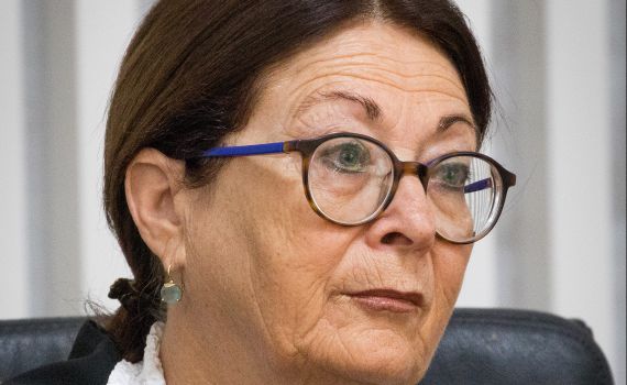 הנשיאה חיות משיבה למבקרי מערכת המשפט