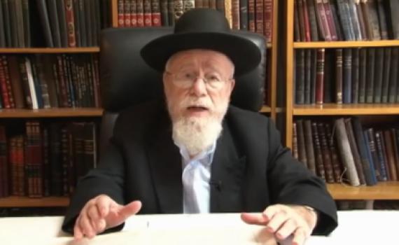 צפו: הרב דב ליאור בסקירה מהירה על הלכות חג הסוכות