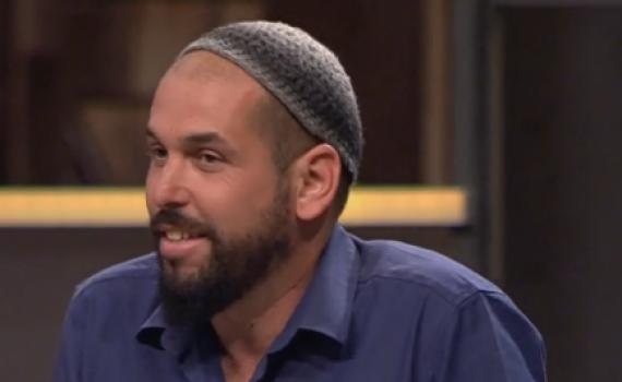 צפו: מגורש עמונה בויכוח פוליטי עם שופט מאסטר שף