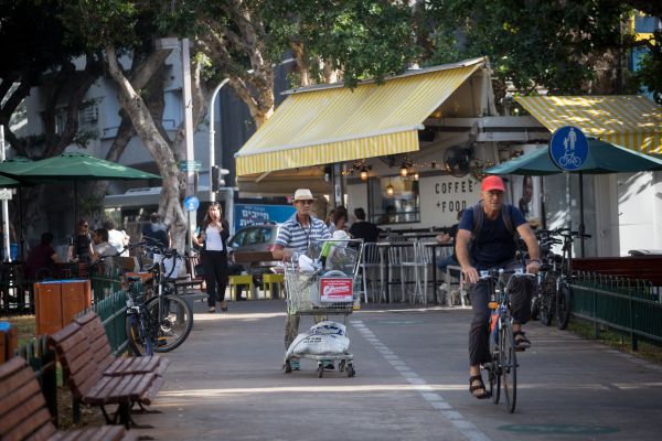 בג"ץ הכריע: העסקים בתל אביב יישארו פתוחים בשבת
