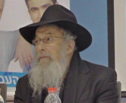 אחותו של הרב טאו: "אנשים חשים שאלוקים אצלם בכיס"