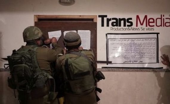 עודדו טרור: צה"ל פשט על 8 כלי תקשורת פלסטינים