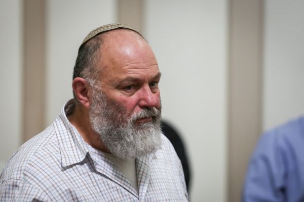 המועמד המוביל לראשות מועצת יש"ע: אפי איתם