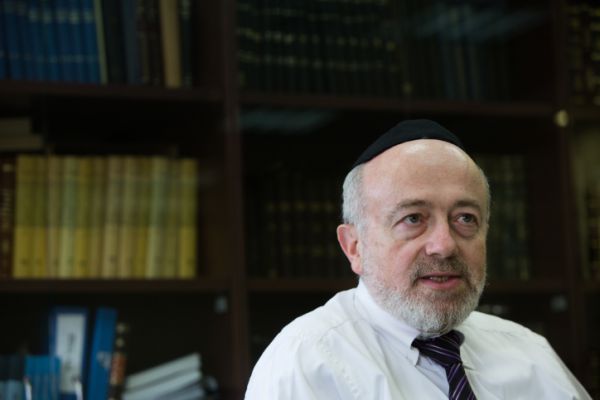 זו הסיבה שאשה לא יכולה לשמש כמנהלת בתי הדין