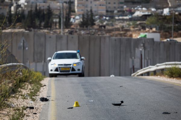 זוג מהשומרון עבר חיפוש בלי סיבה ויפוצה באלפי שקלים