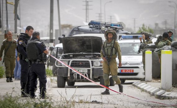 סגר מלא? פלסטינים יורשו להיכנס לישראל במהלך החג