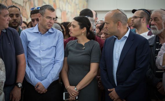 התנגדויות בקואליציה:רה"מ דחה חוק של לוין ושקד