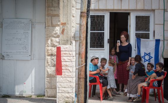ח"כ השכל מגיבה בתוקף נגד "ראש העיר הטרוריסט"