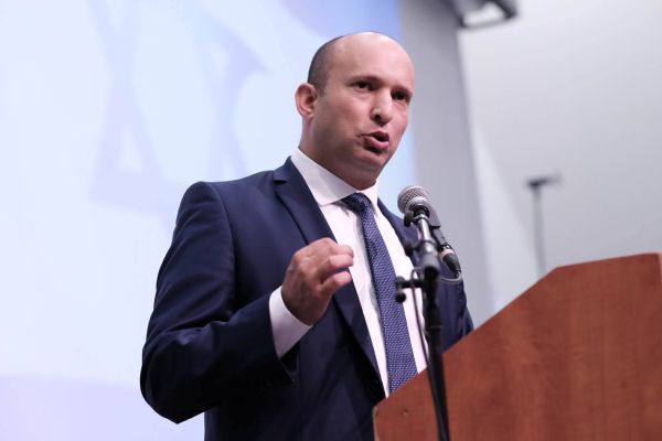 "ישראל צריכה להפסיק להיות הכספומט של הטרור"