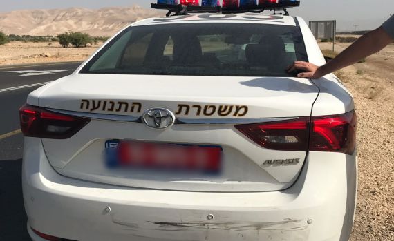 בקעה: רכב שנמלט הוביל לפציעת חייל ושוטר