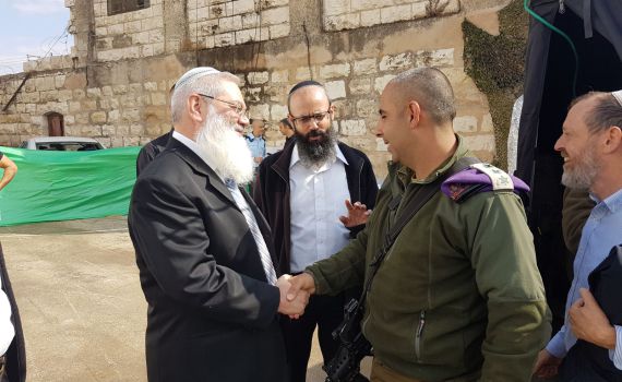 בן דהן הבטיח: "הממשלה תאשר בנייה בחברון"