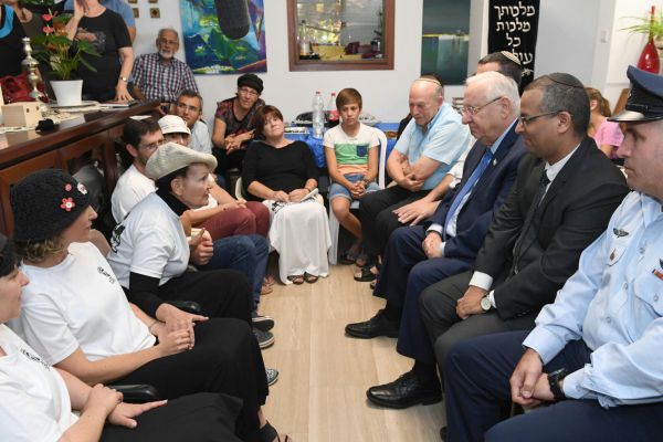 ריבלין: נמשיך לבנות כי זאת הארץ שלנו, לא בגלל הפיגוע