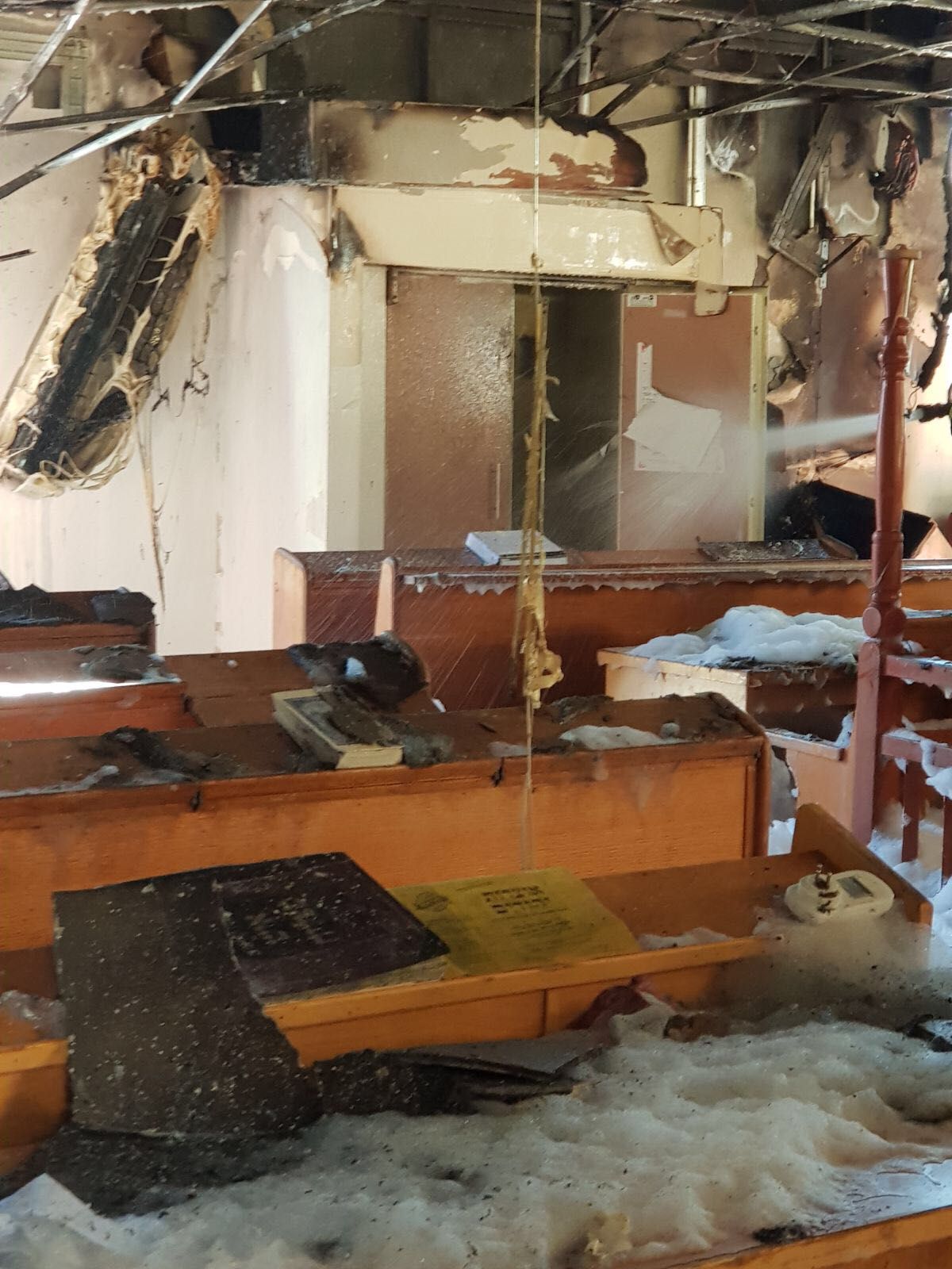 בית הכנסת בכפר גדעון עלה באש – ספרי התורה ניצלו