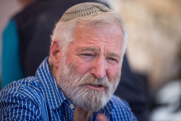 משנים את התקנון: זמביש בדרך לזכיה בפרס ישראל?