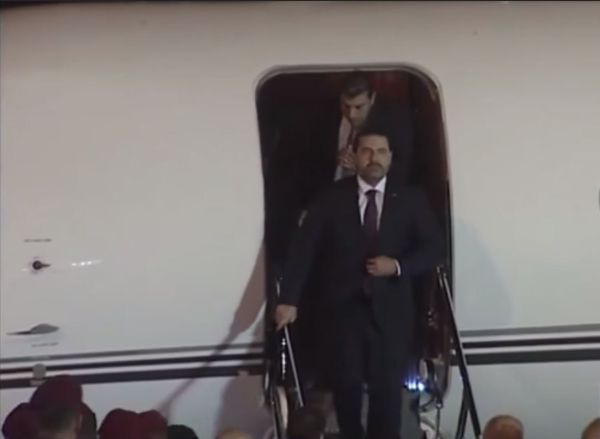 שבועיים לאחר שהתפטר: ראש ממשלת לבנון שב לארצו