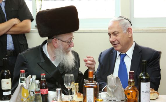 בכירים בקואליציה לסרוגים: "אין חדש, עומדים במקום"