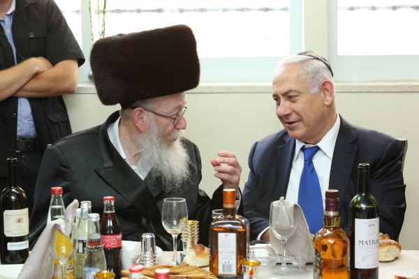 בכירים בקואליציה לסרוגים: "אין חדש, עומדים במקום"