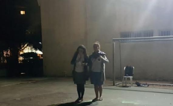 "למה קומונרית כן ושליחה לא?"