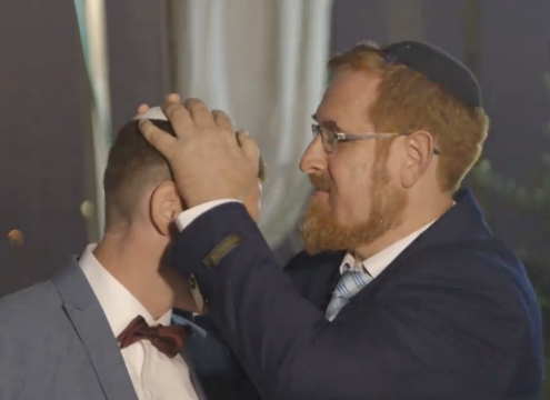 מרגש • ללא רעייתו יפי: יהודה גליק חיתן את בנו.צפו