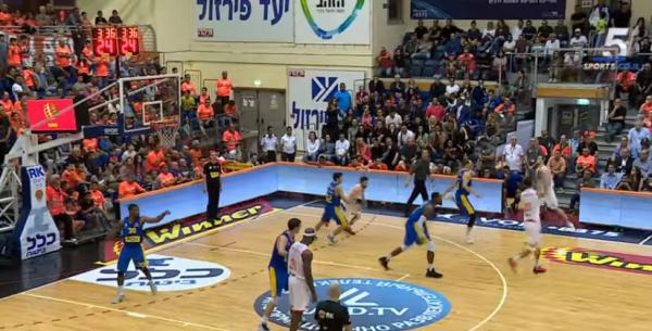 צפו: מכבי ת"א מנצחת את מכבי ראשון לציון