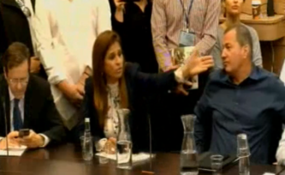 עימות מכוער בכנסת: "אתה בושה" • "פתטיות"