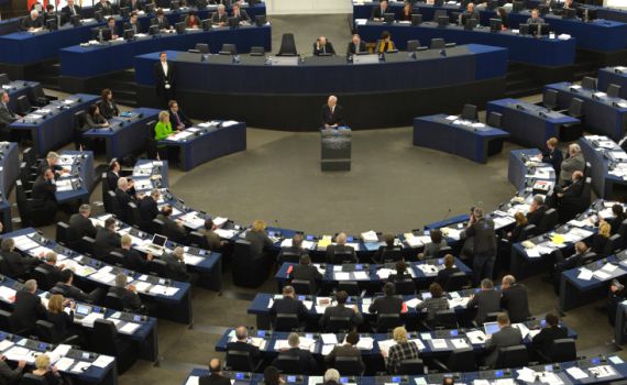 הפרלמנט האירופי קורא: "עצרו העברת כספים ל-BDS"