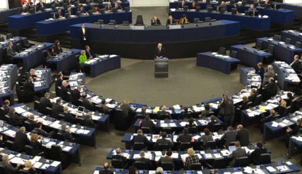 הפרלמנט האירופי קורא: "עצרו העברת כספים ל-BDS"