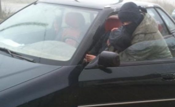 שוד לאור יום: פלסטיני תקף יהודי בכניסה לקרני שומרון