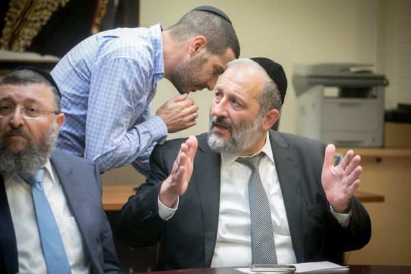 נתניהו חתם על עצומה לנשיא: שקול חנינה לאזריה