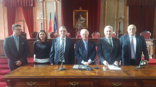 "נקים ועדה להקלת השבת בני האנוסים ליהדות"