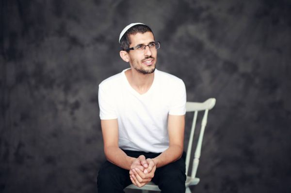 אחרי אהרן רזאל: גם עמי נגר גייס בהצלחה את אלבומו