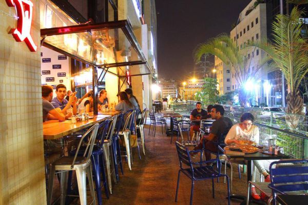 הפיצה שהזיזה את הגבינה שלי|ביקורת מסעדה