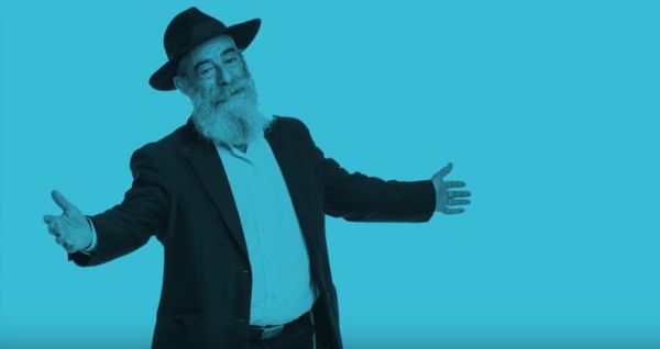 פורץ דרך: אריאל זילבר בביצוע ל'סיסמא של הרבי'