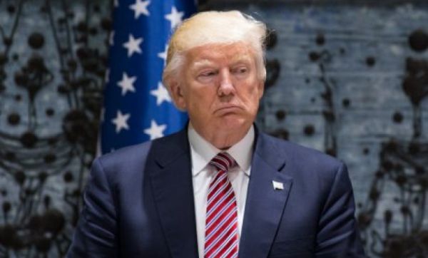 פדיחה: טראמפ צייץ שנבחר לאיש השנה, המגזין הכחיש