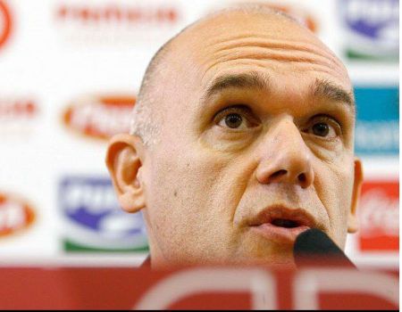 אופס: מאמנה של מכבי תל אביב לא יוכל להכנס לרוסיה