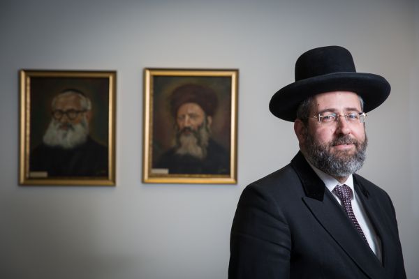 הרב לאו מחזק את ליצמן: "קידוש שם שמים"