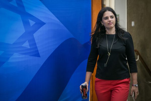 איילת שקד: "עדיף שהצבא ידבר פחות"