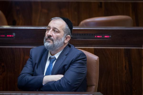 דרעי החליט: בת ים ותל אביב-יפו לא יאוחדו