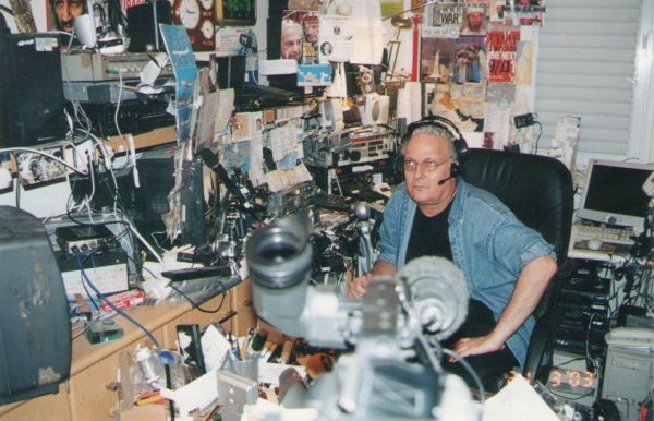 ברוך דיין האמת: נפטר "קשבינו" מיקי גורדוס