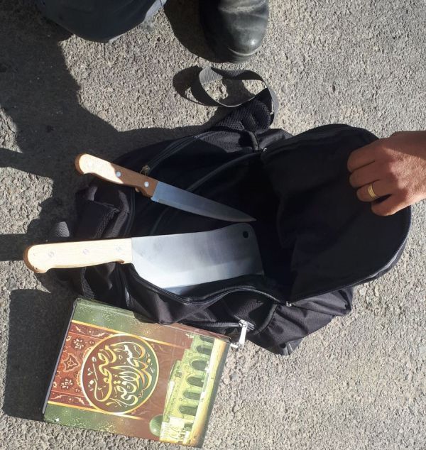 אחרי מרדף נלכד ערבי ובתיקו 2 סכינים וספר קוראן