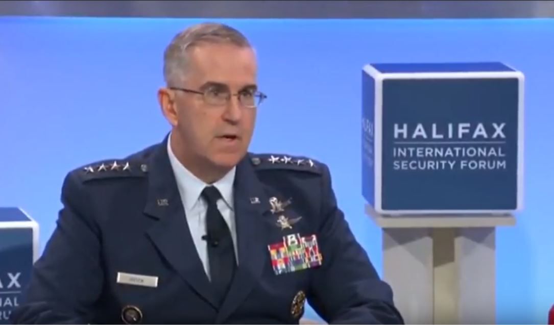 על רקע המתיחות: מפקד הגרעין בארה"ב שובר שתיקה