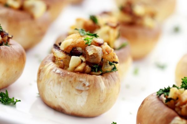 הפתעות קטנות לשבת: מתכון לפטריות ממולאות