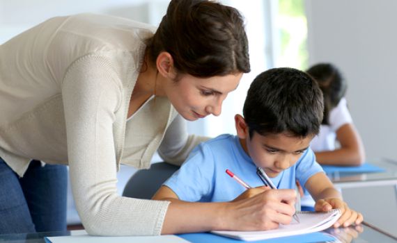 מקרה אלימות קשה: תלמיד בעט בבטנה של מורה בהריון בחודש החמישי